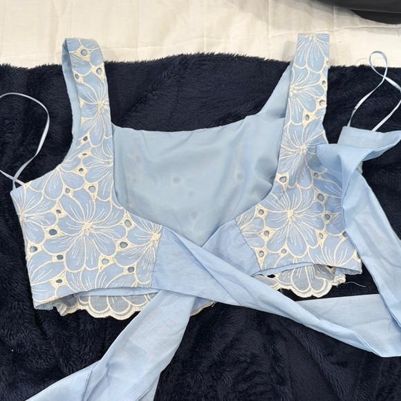 Floral Embroidered Blue Crop Top - Picture 2 of 2